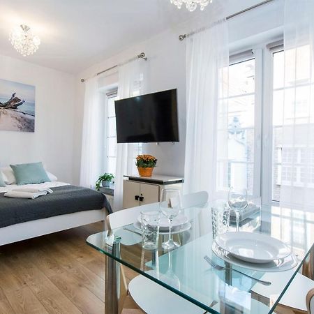 Apartament Old Town Dlugi Targ Gdańsk Zewnętrze zdjęcie