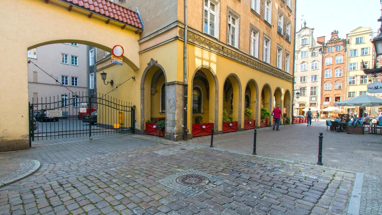 Apartament Old Town Dlugi Targ Gdańsk Zewnętrze zdjęcie