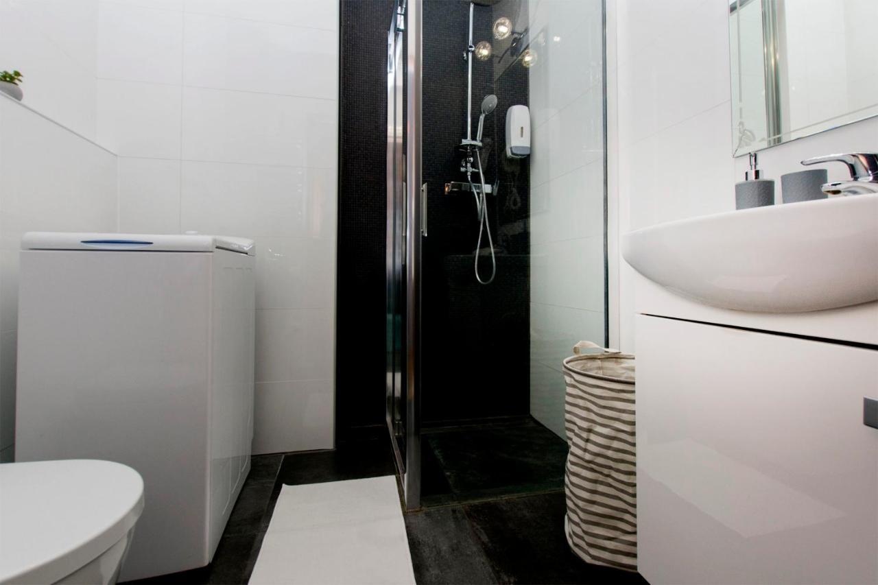 Apartament Old Town Dlugi Targ Gdańsk Zewnętrze zdjęcie